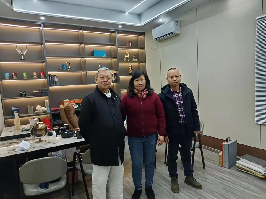 法國(guó)華僑率團(tuán)考察睿婕輕鋼別墅工廠，雙方簽署戰(zhàn)略合作協(xié)議，共譜非洲市場(chǎng)新篇章